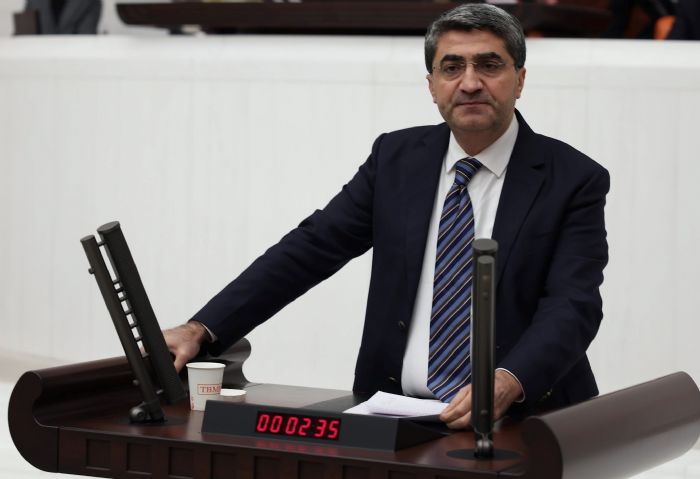 Bayram ikramiyesinin en az 14.850 lira olmas gerekiyor!