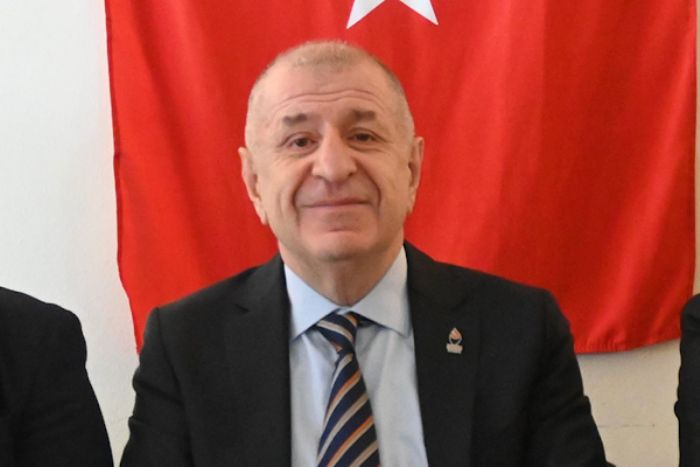 �zda�:T�rkiye�nin tek ��z�m� erken se�im