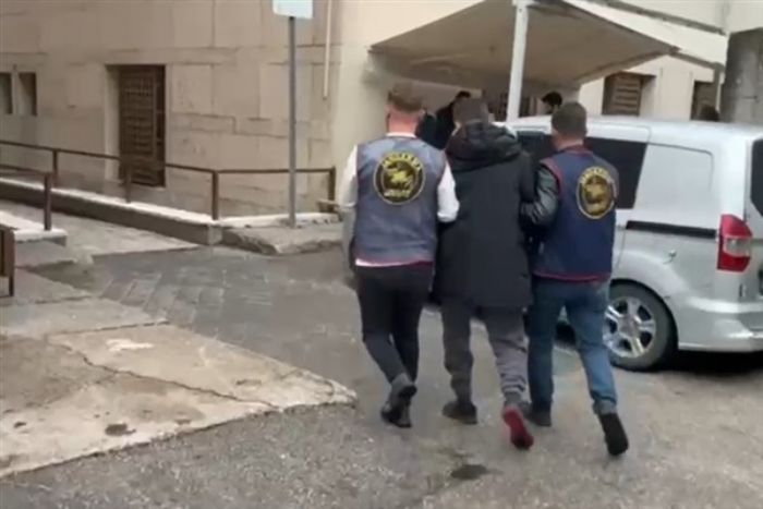 FET֒ye y�nelik operasyonlarda 41 ��pheli tutukland�