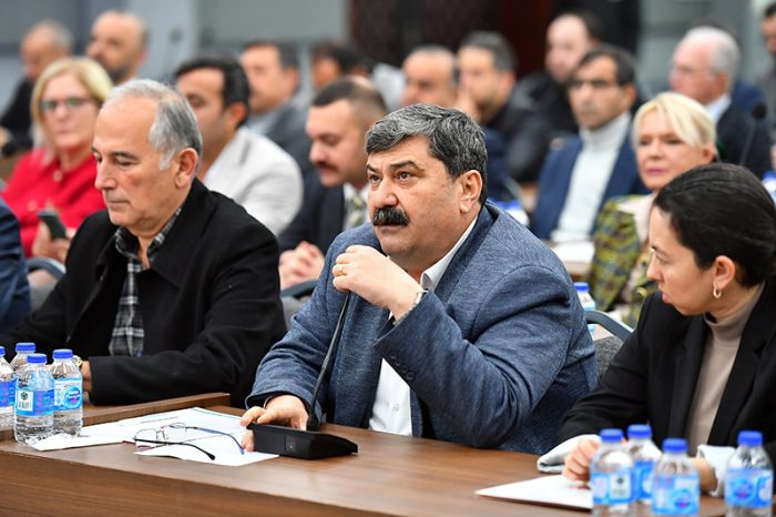 Bakan Yldz Belediyeleri Kilitlemek Halk Cezalandrmak Olur
