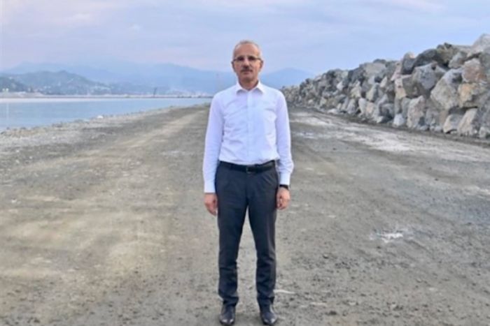 Bakan Uralolu: 5Gden 3,5 milyar dolar gelir elde ettik