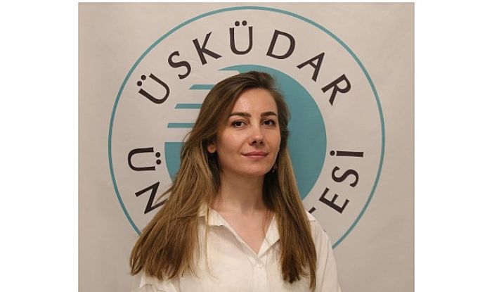 Takma t�rnak ve kal�c� oje t�rnak yap�s�n� bozuyor!