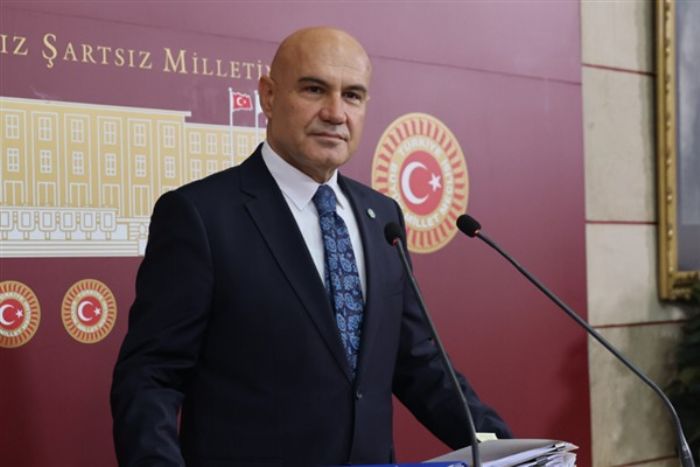 �Y� Partili ��mez: T�rk hayvan yeti�tiricisi kan a�l�yor