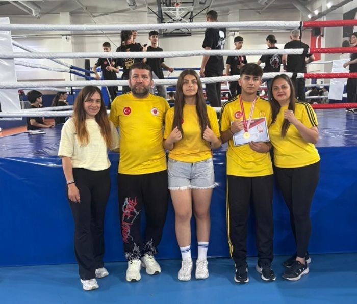 TOROSLAR�DA MUAY THA� R�ZG�RI